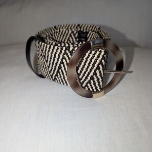 Stylish Black and Cream Woven Belt